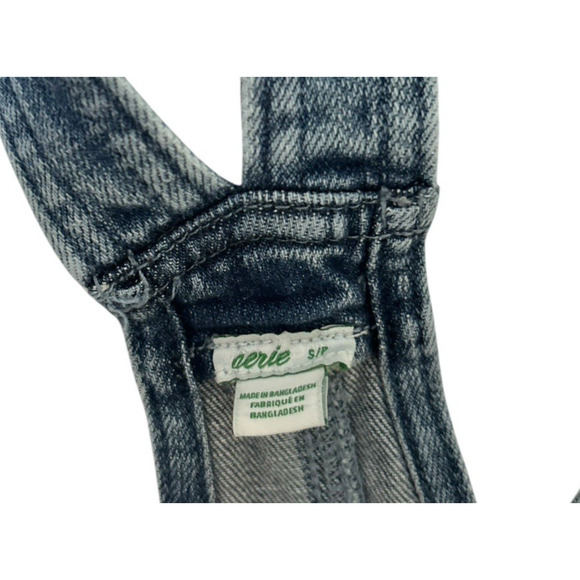 Aerie Denim Bib Overalls Shorts Floral Embroidered Pocket Size Small Romper - Picture 3 of 5